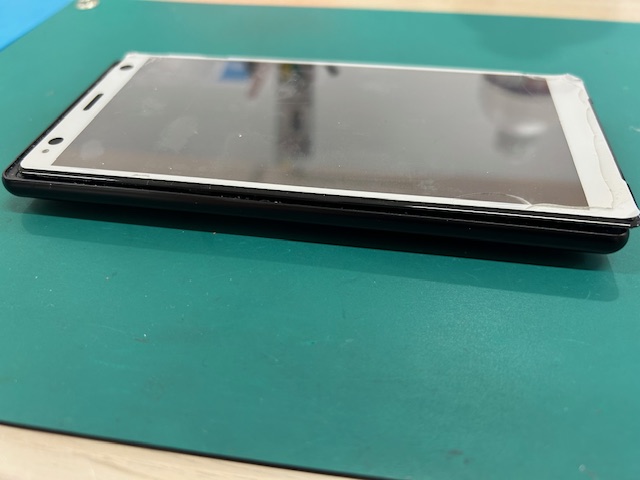 Xperia XZ2　バッテリー膨張修理承ります！スマホ修理工房富山グリーンモール山室店